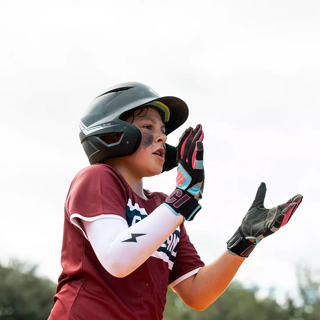 Marucci Youth Blacksmith Batting Gloves V2